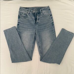 American Eagle Outfitters Women's Light Blue Straight Leg Jeans Size 0 Long